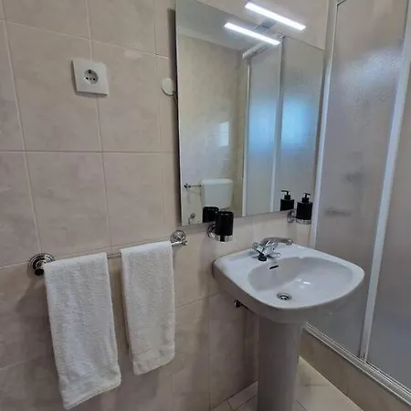 Casa Almeida - * Καστέλο Μπράνκο