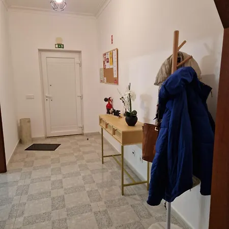 Casa Almeida - * Καστέλο Μπράνκο