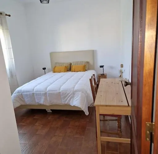 Casa Almeida - Vakantiehuis *