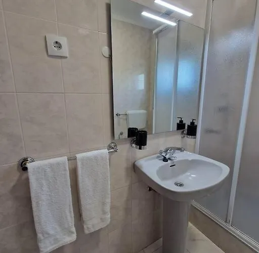 Casa Almeida - * Каштелу-Бранку