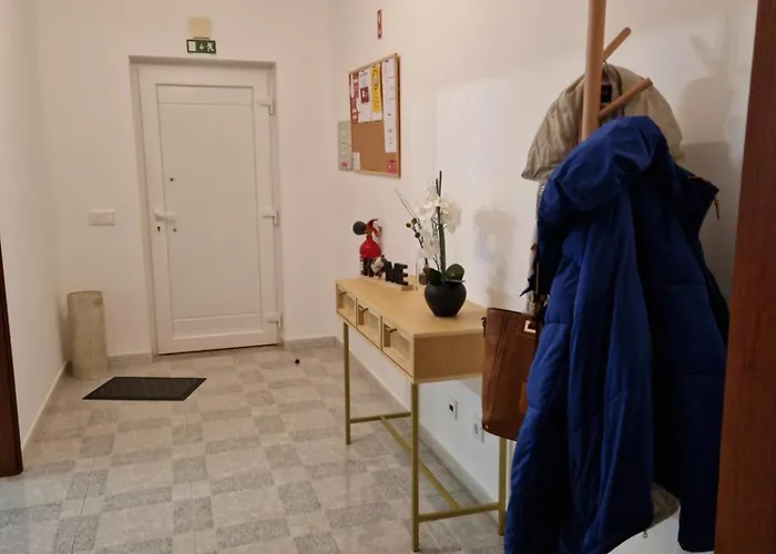 Casa Almeida - * Castelo Branco (Centro)